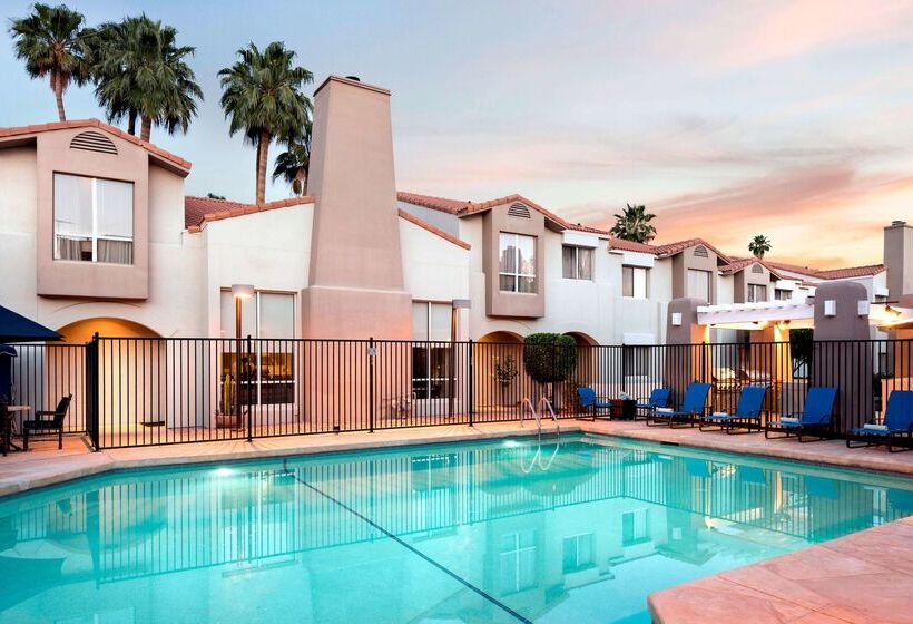 住所  Sonesta Es Suites Scottsdale Paradise Valley