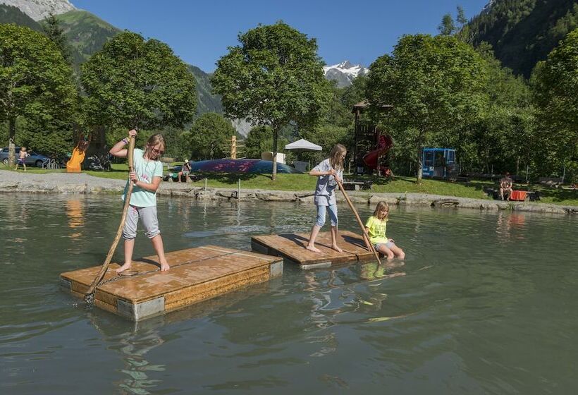 Отель Alpenresort Eienwäldli Engelberg