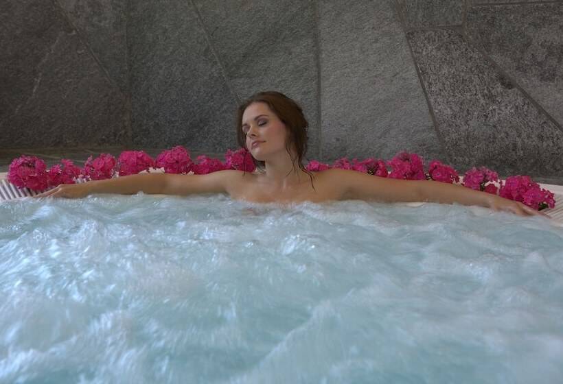 Отель Alpenresort Eienwäldli Engelberg