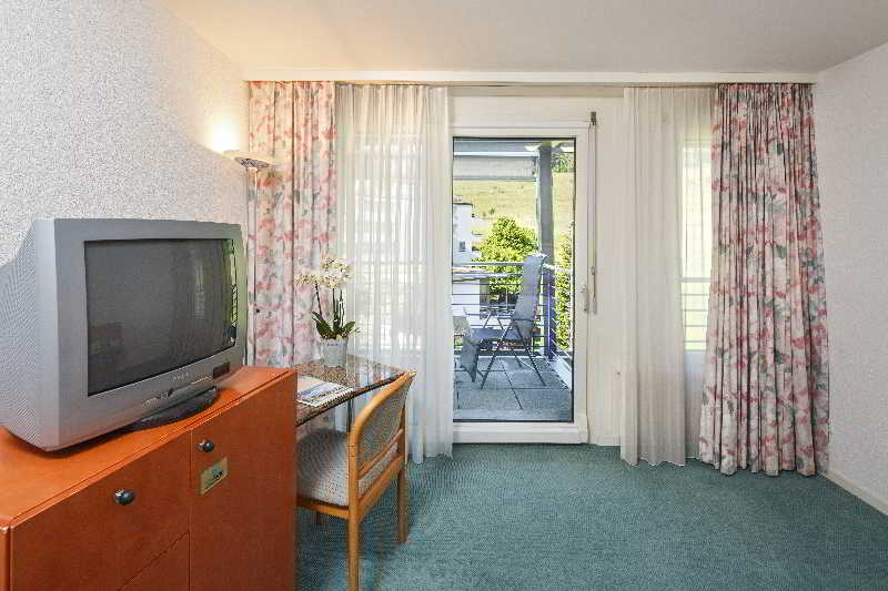 Hotel Wellness  Tenedo  Thermalquellen Resort Bad Zurzach