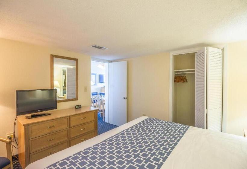 Yachtsman Oceanfront Resort