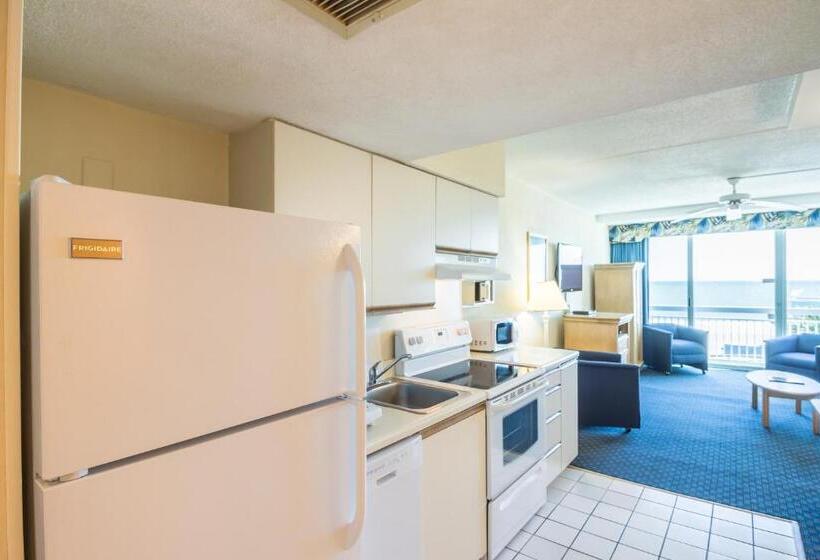 Yachtsman Oceanfront Resort