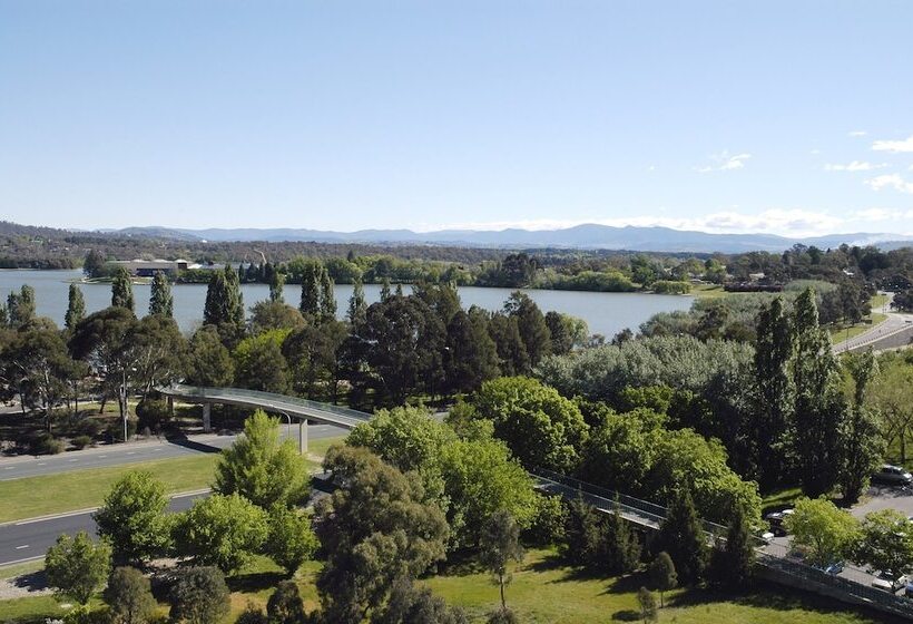 Breakfree Capital Tower Apartments