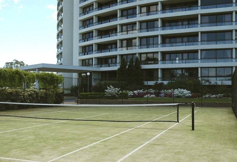 Breakfree Capital Tower Apartments