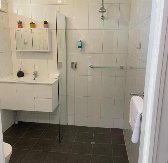 Camperdown Cascade Motel