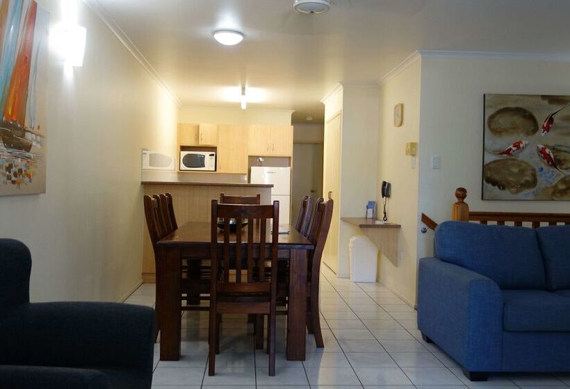 Comfort Resort Blue Pacific