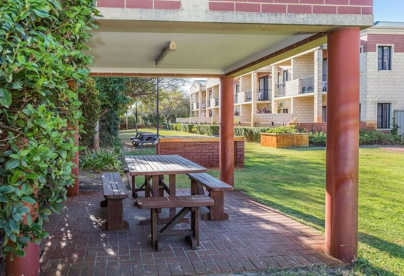 Country Comfort Perth