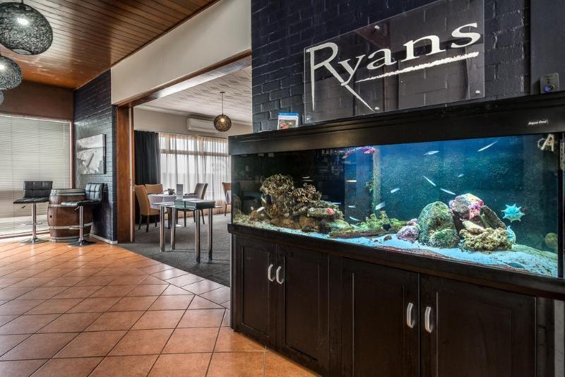 בית מלון כפרי Mandala Ace Albany