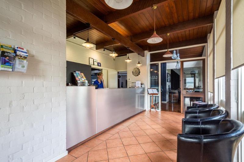 בית מלון כפרי Mandala Ace Albany