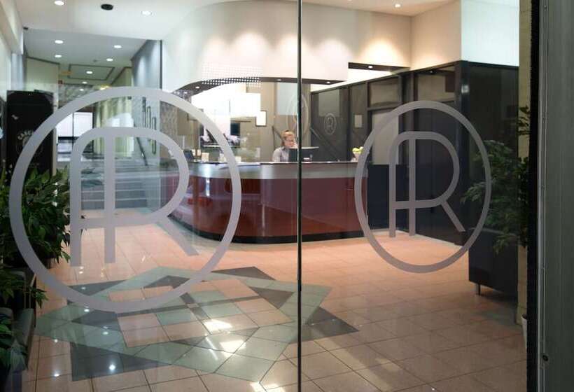 فندق Adelaide Riviera