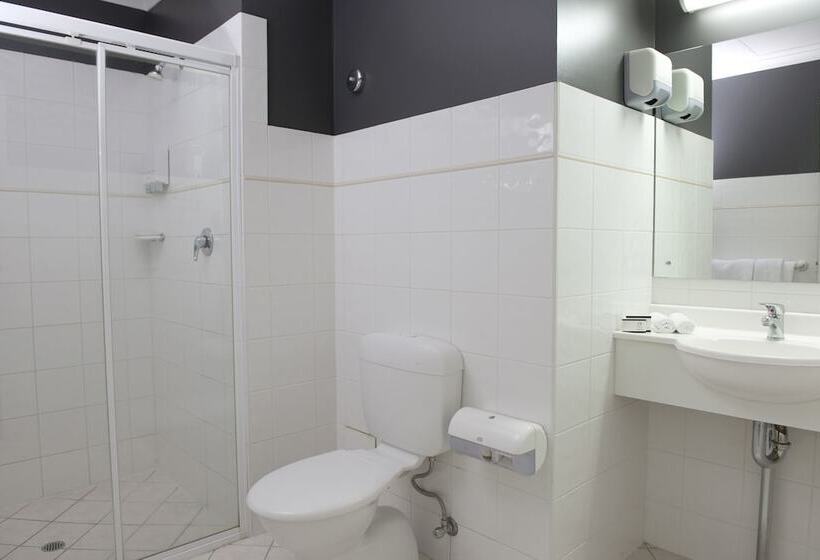 فندق Adelaide Riviera