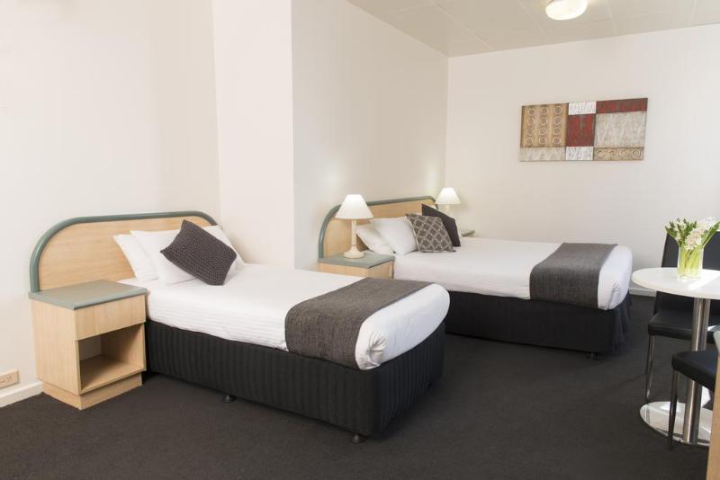 فندق Adelaide Riviera