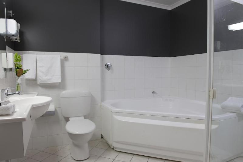 فندق Adelaide Riviera