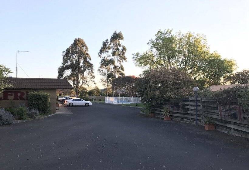 호텔 Alfred Motor Inn