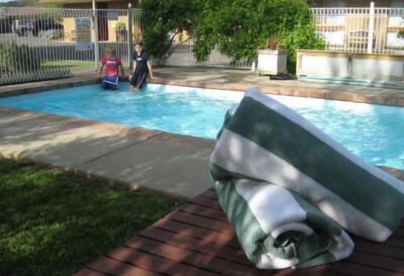 호텔 Alfred Motor Inn