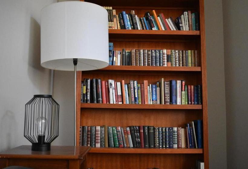 فندق Ansonia On Lydiard