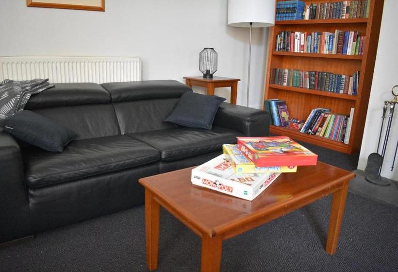 בית מלון כפרי Ansonia On Lydiard