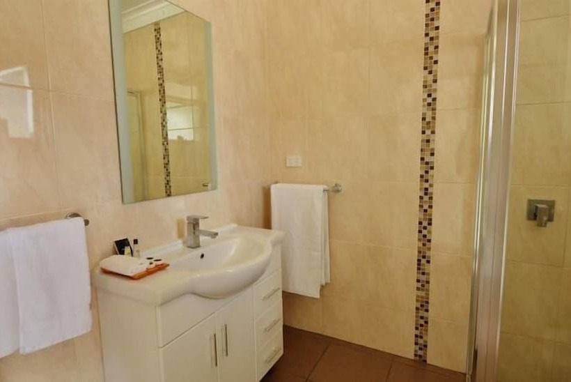 בית מלון כפרי Avondel Motor Inn