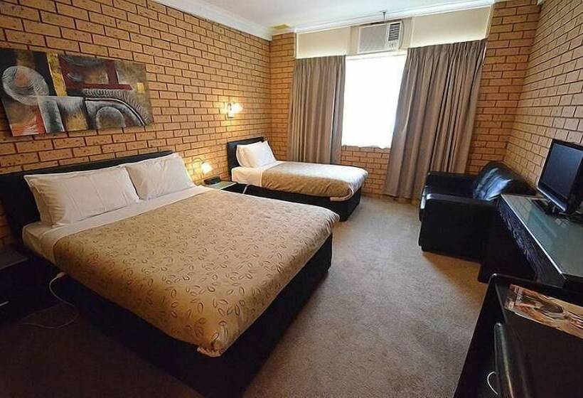 בית מלון כפרי Avondel Motor Inn