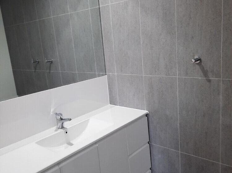 هتل Beachside Motor Inn