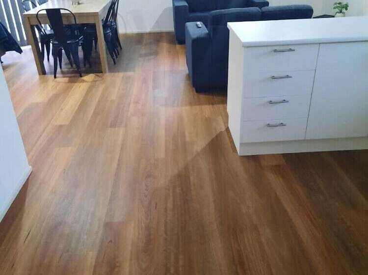 هتل Beachside Motor Inn