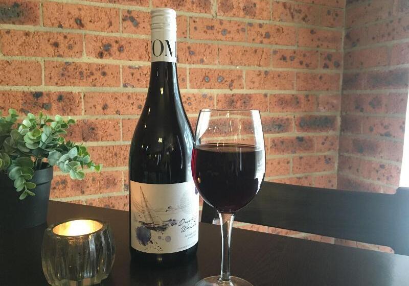 בית מלון כפרי Bega Downs Motor Inn