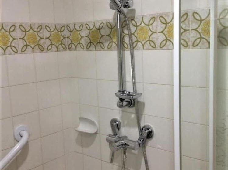 בית מלון כפרי Bella Villa Motor Inn