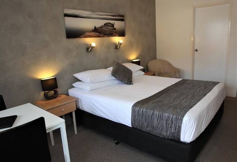 בית מלון כפרי Bella Villa Motor Inn