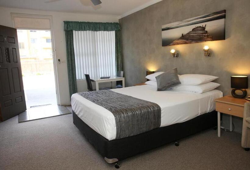 בית מלון כפרי Bella Villa Motor Inn