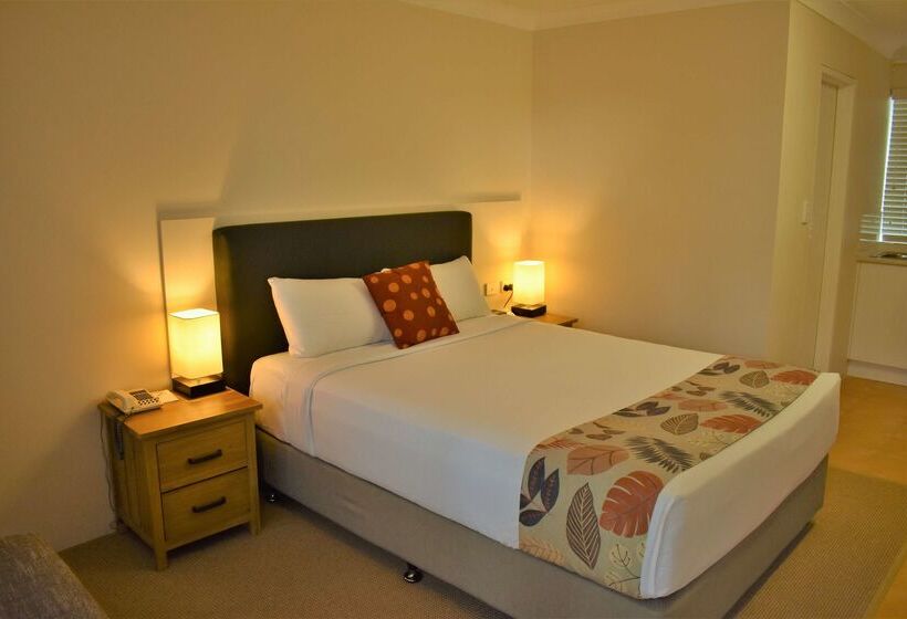 هتل Best Western Parkside Motor Inn