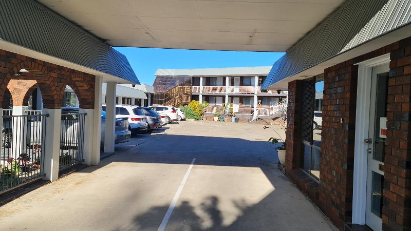 هتل Best Western Parkside Motor Inn