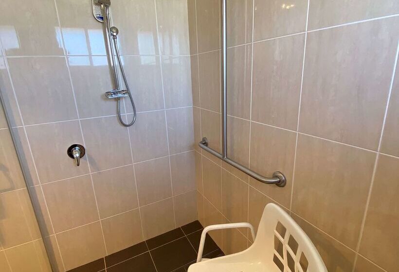 فندق Best Western Plus All Settlers Motor Inn