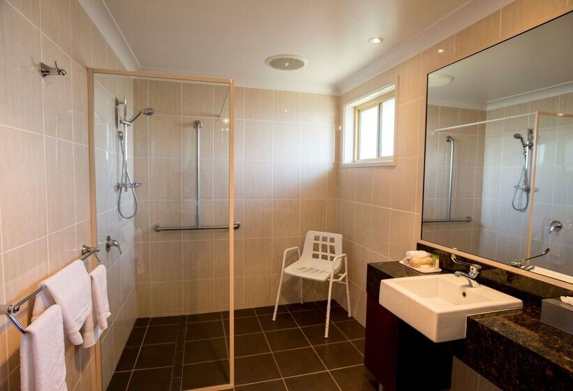 هتل Best Western Plus All Settlers Motor Inn