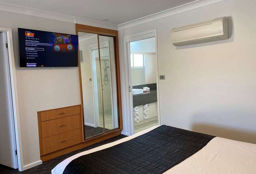 هتل Best Western Plus All Settlers Motor Inn