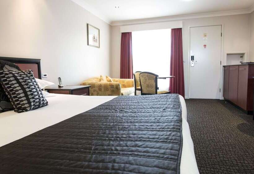 هتل Best Western Plus All Settlers Motor Inn