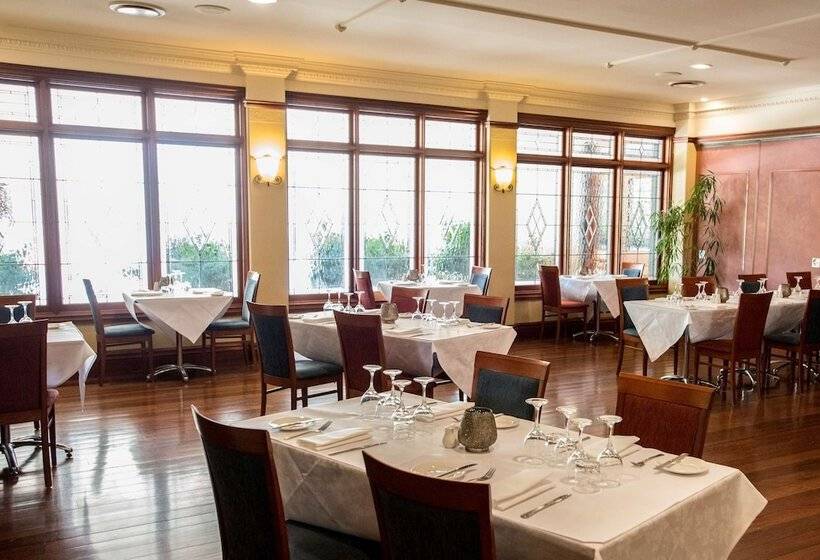 هتل Best Western Plus All Settlers Motor Inn