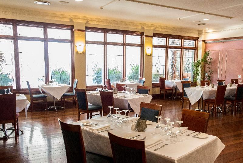 هتل Best Western Plus All Settlers Motor Inn