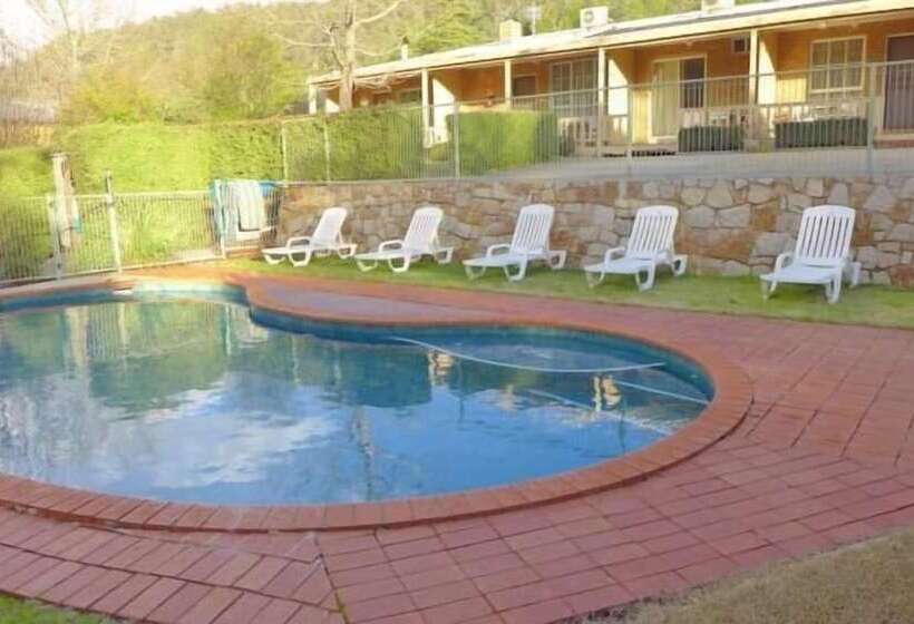 酒店 Bright Avenue Motor Inn