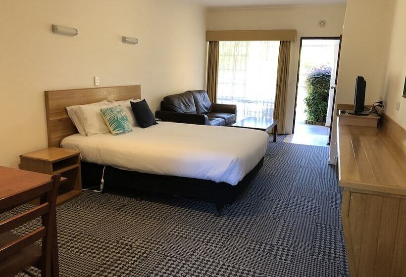 هتل Bright Avenue Motor Inn