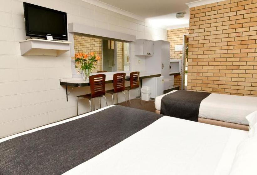 בית מלון כפרי Burke And Wills Motor Inn