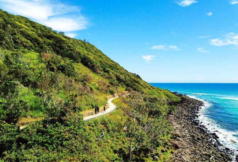 فندق Burleigh Beach Tower