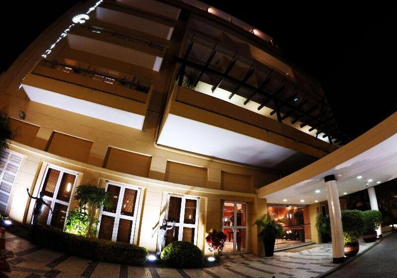 هتل Continental Luanda