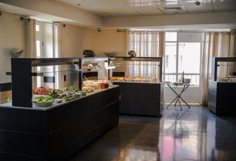 هتل Continental Luanda