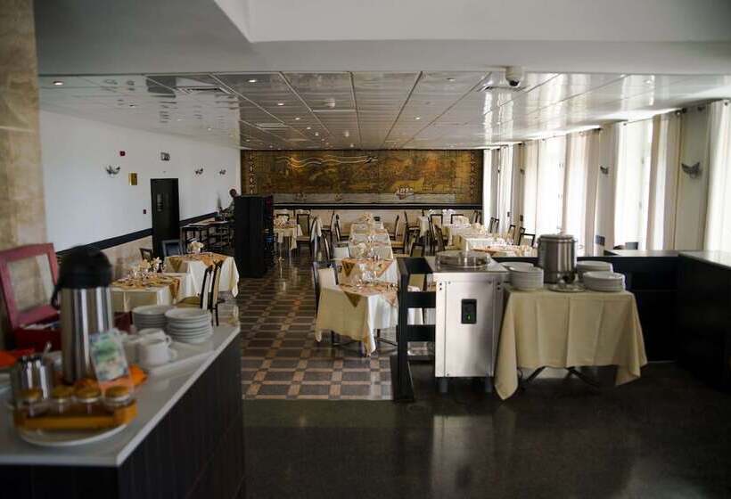 هتل Continental Luanda