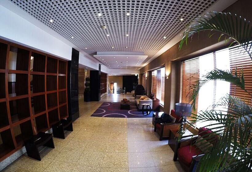 هتل Continental Luanda