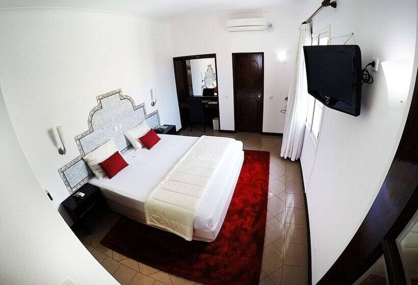 هتل Continental Luanda