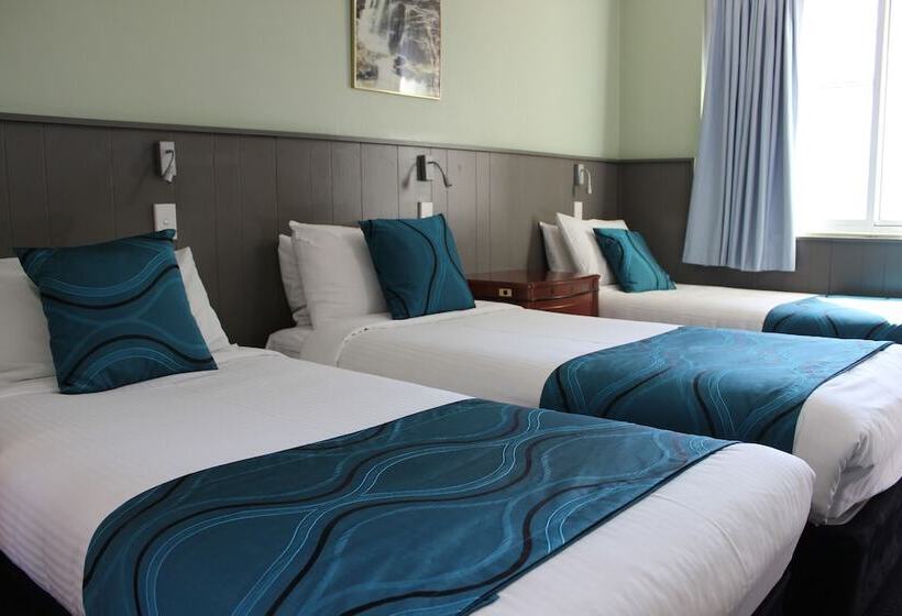 בית מלון כפרי High Mountains Motor Inn