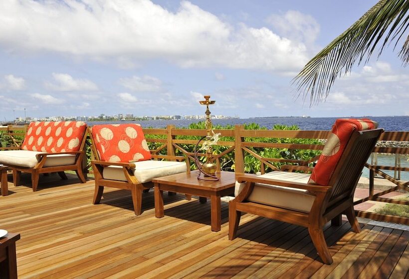 酒店 Hulhule Island