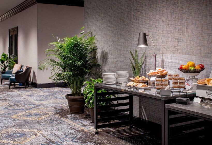 فندق Hyatt Centric French Quarter