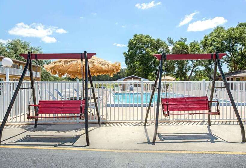 酒店 Knights Inn Kissimmee